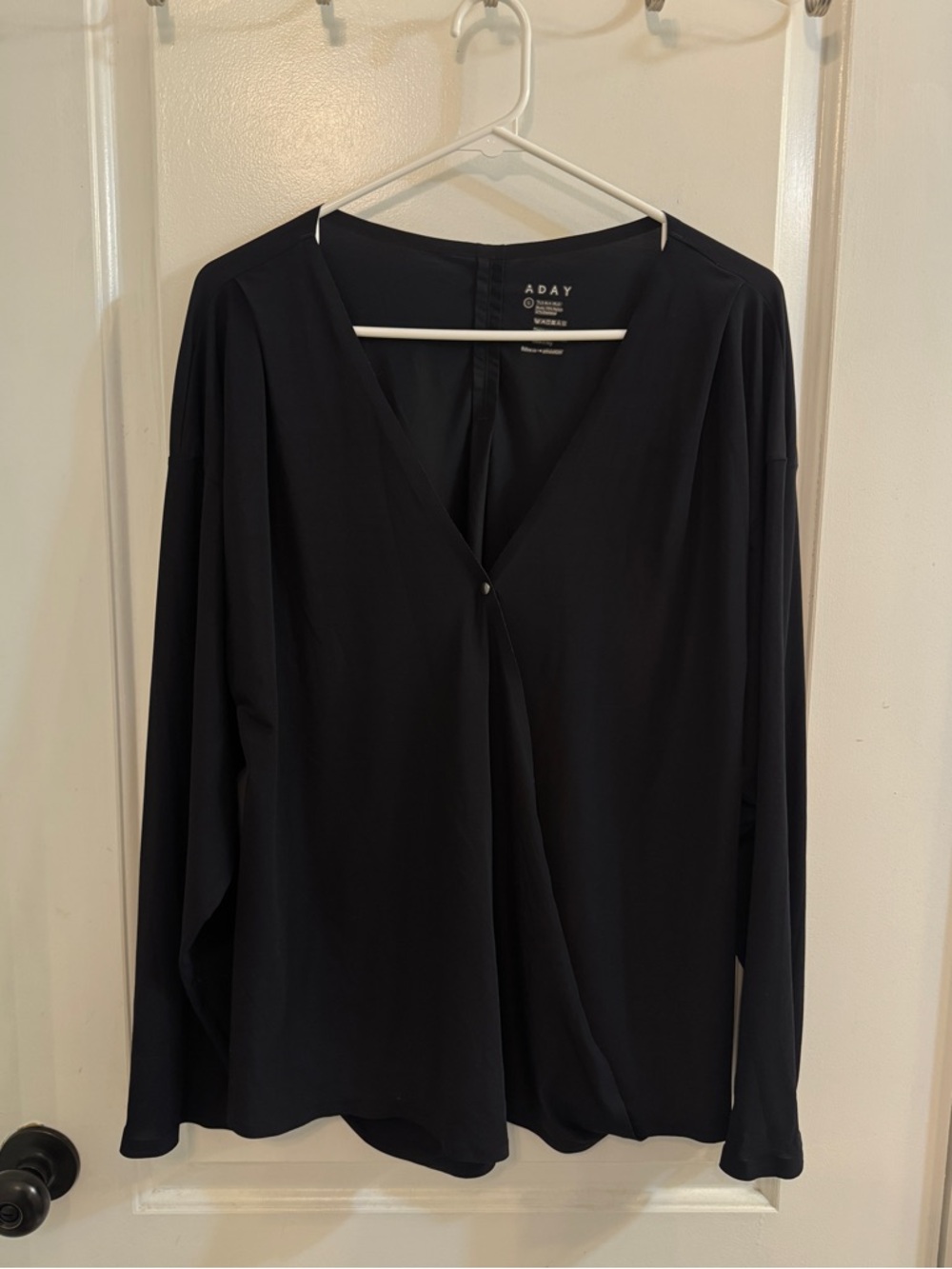 ADAY That's A Wrap Top Black Large